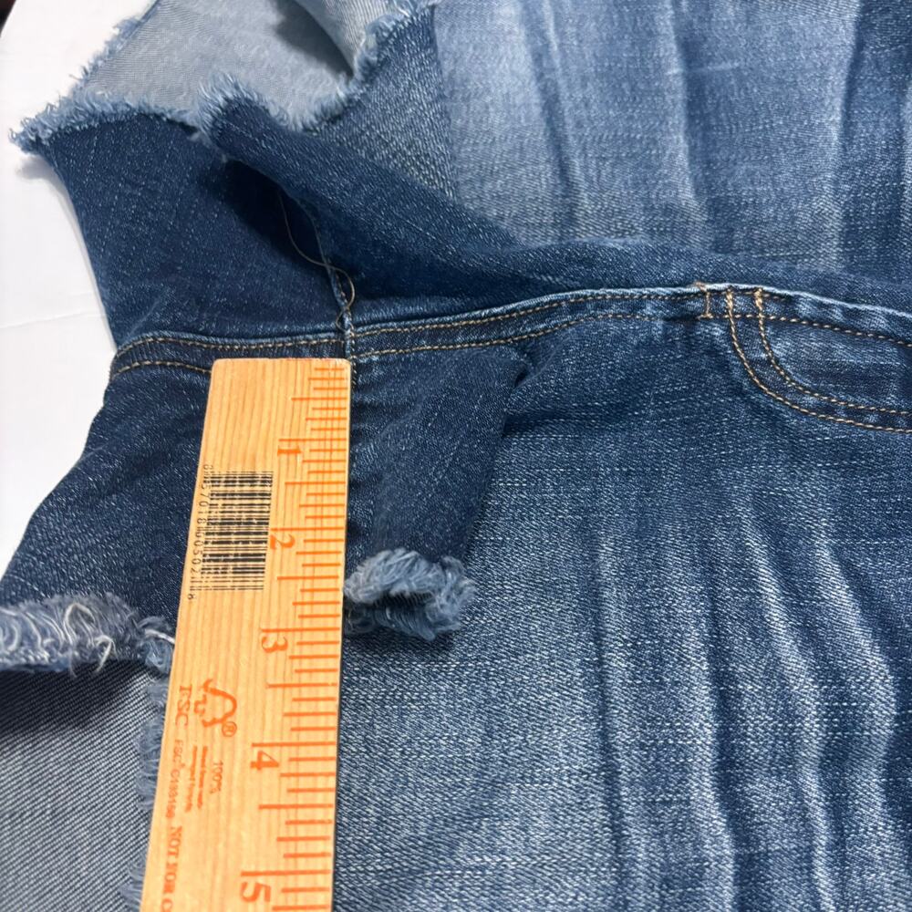 Dear John Denim Shorts Womens 33 Blue Mid Rise Stretch Raw Hem Casual - Picture 5 of 7